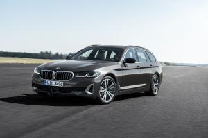 BMW 530i Touring Luxury Line 2020 года  (WW)